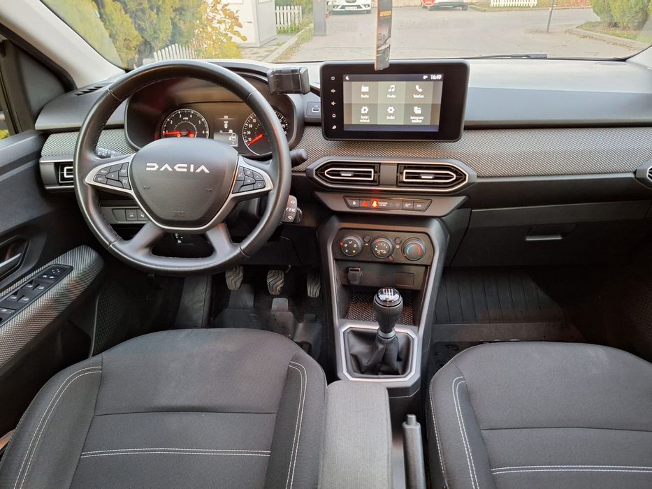 Închiriez masini Uber , Bolt. Logan automat benzina gaz ,Logan manual