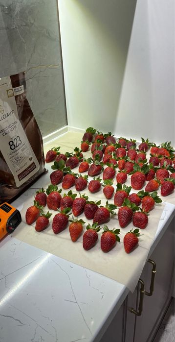 Клубника в шоколаде Ең Арзан Баға 100% Шоколад