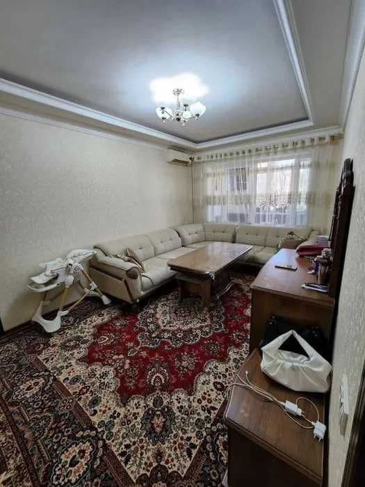 5 хона Кора камиш Галаба боги олдида сотилади яхши холатда.