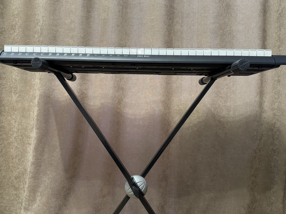 Синтезатор CASIO