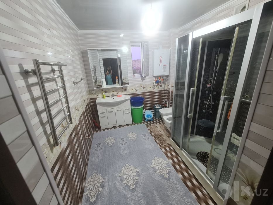 Квартира 4 ком. 121 кв,м. Дыккатпен окып алмайтынлар бекер мазаламан.