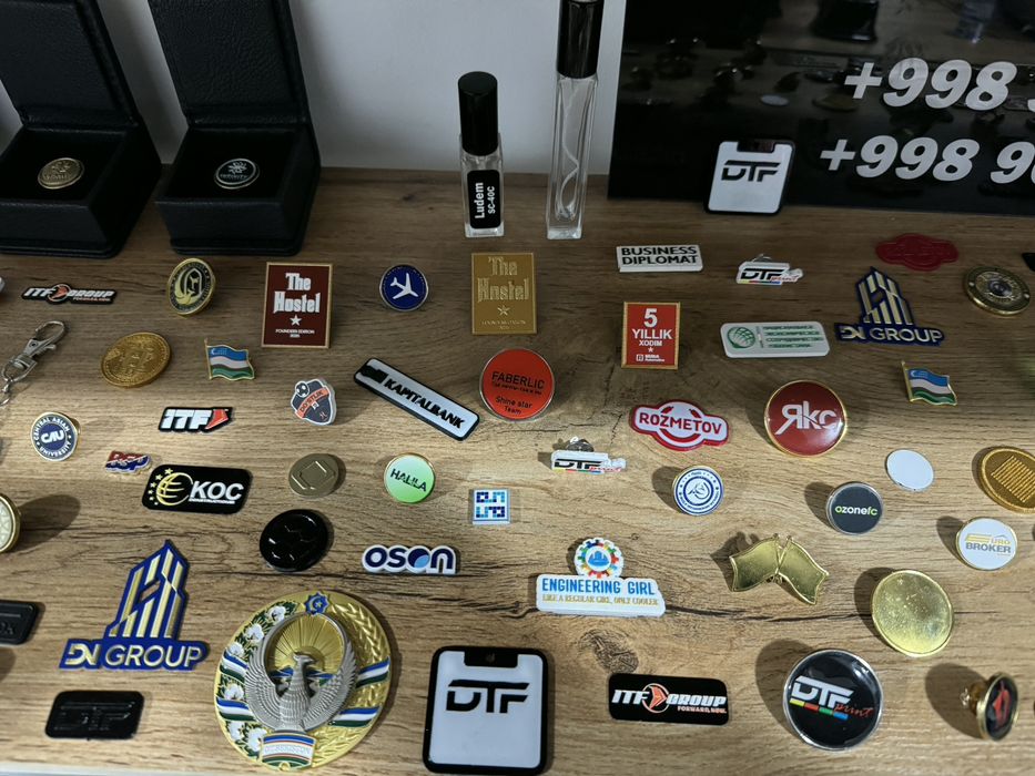 Значки на заказ Значок, Эмблема, брелки