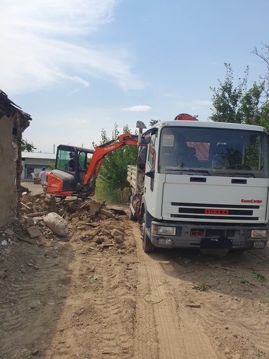 Inchiriez excavator 5 tone,cu picon ,transport agregate de balastiera(camion de 8 tone,cu macara in doatare)închiriez placă compactoare 215 kg diesel!