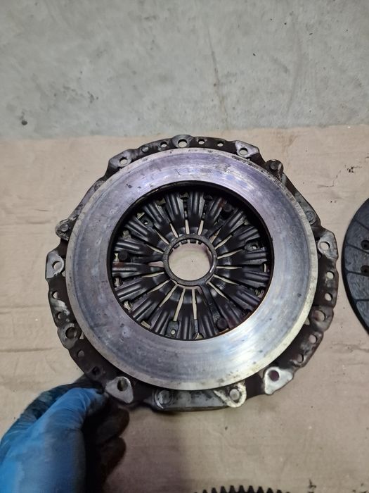 Ambreiaj volanta placa disc bmw f20 f30 f31 f32 f36 f10 f11 x3 f25 n47