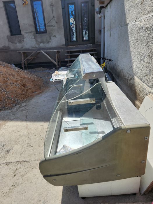 Морозильник ветринный холодильник