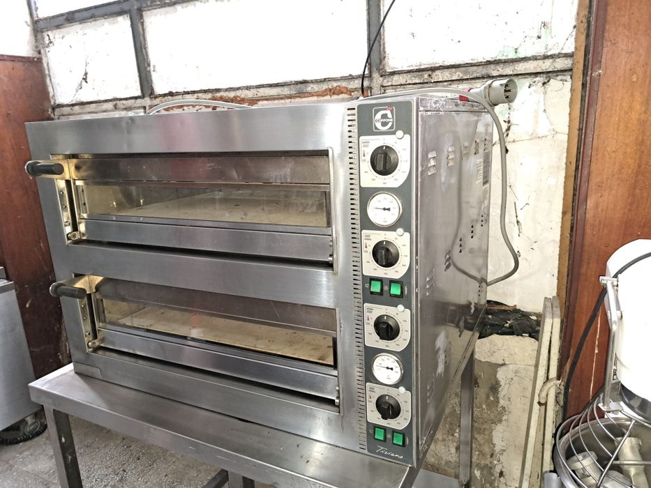 Пицарка/ фурна за пици CUPPONEE