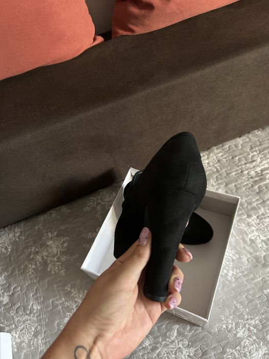 Pantofi catwalk purtați o singura data