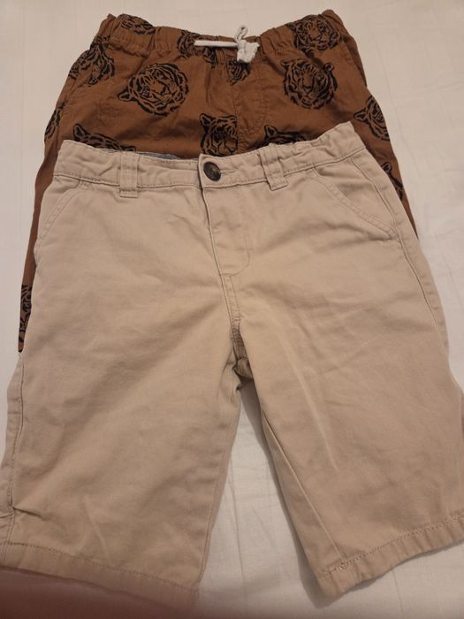 Pantaloni scurți 122
