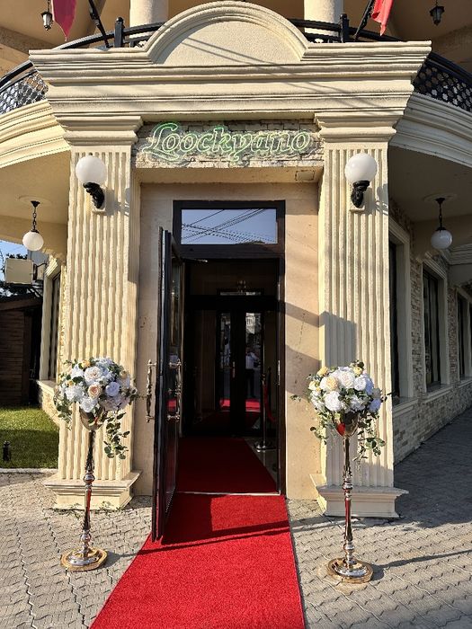 Salon evenimente , nunti , botezuri , majorate , conferințe