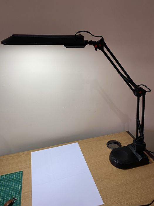 Продаются настольные лампы