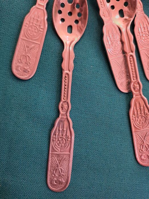 Всичко от снимките на цена 20 лв