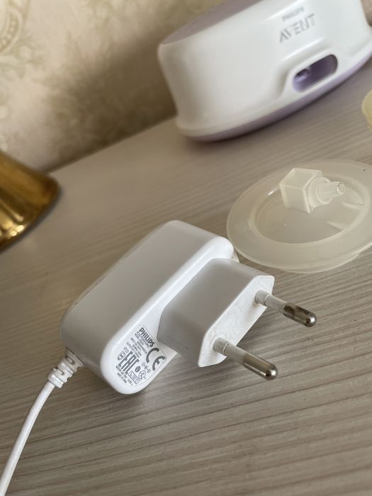 Молокоотсос Avent электрический