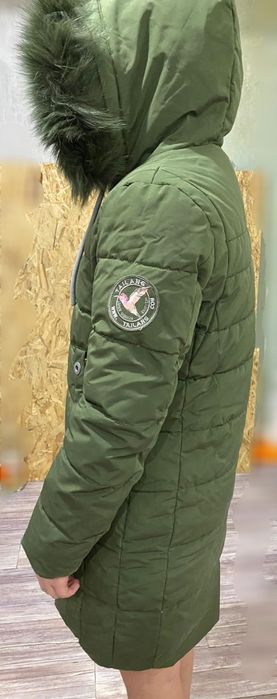 Срочно дёшево продам пуховик