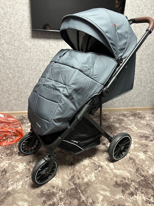 Детская коляска Luxmom
