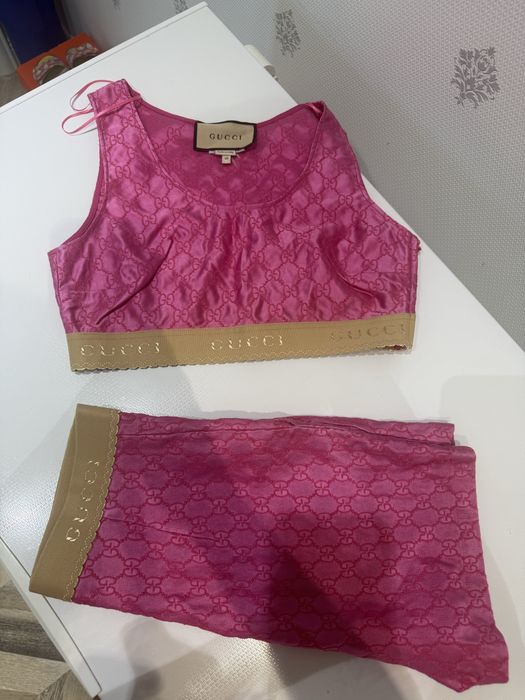 Продам двойку Gucci оригинал