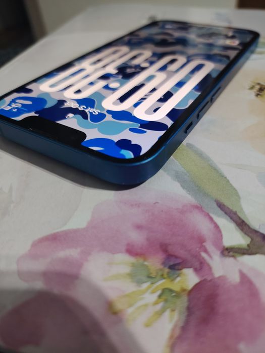 iPhone 13 blue  128 GB