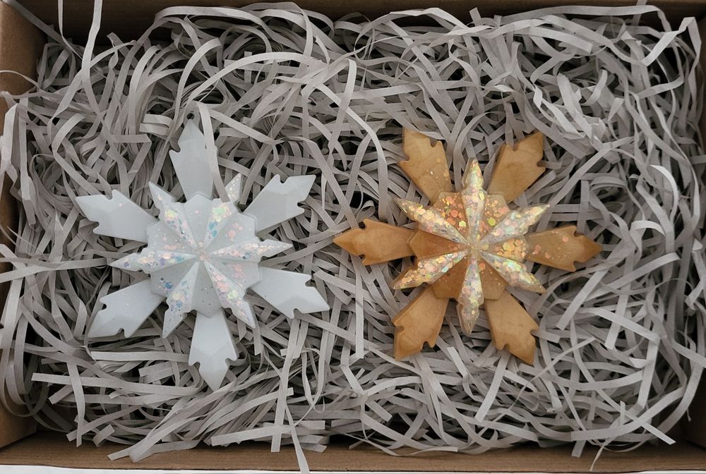 ПРОМОЦИЯ Коледни ръчно направени украшения от епоксидна смола