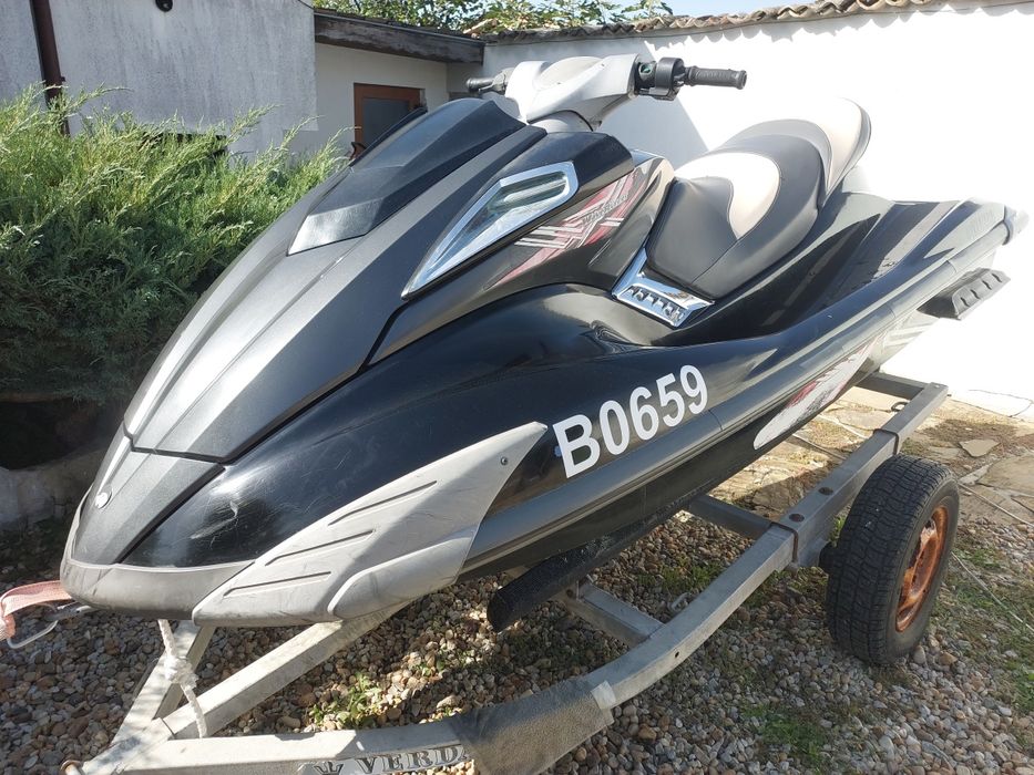 Джето ве 4 броя ямаха