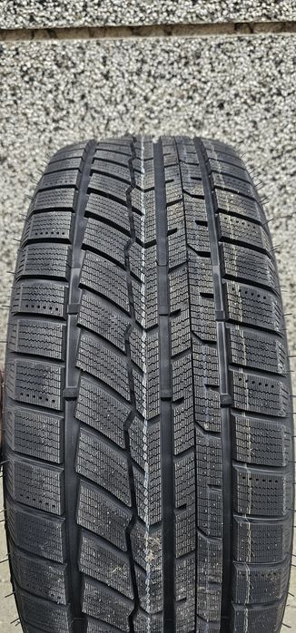 Чисто нова джанта със гума 225/55/17 за резервна 5х112 17цола