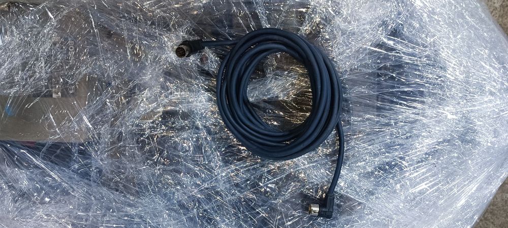 CD changer кабел