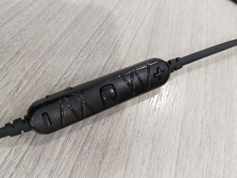 AWEI Bluetooth наушники