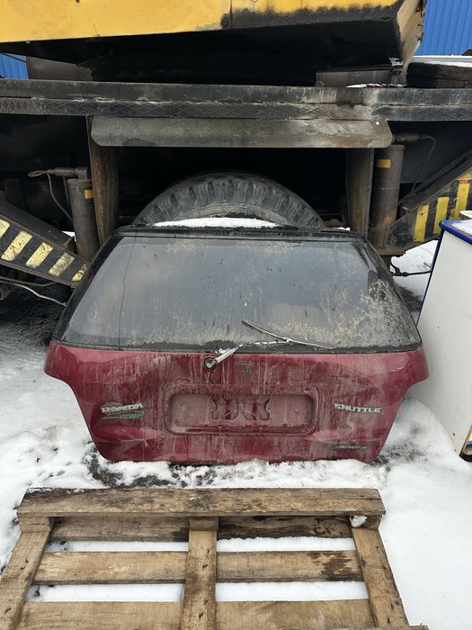 Продаю Стекло задние для honda shuttle