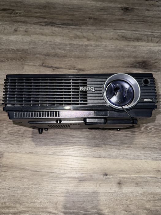 Videoproiector BENQ