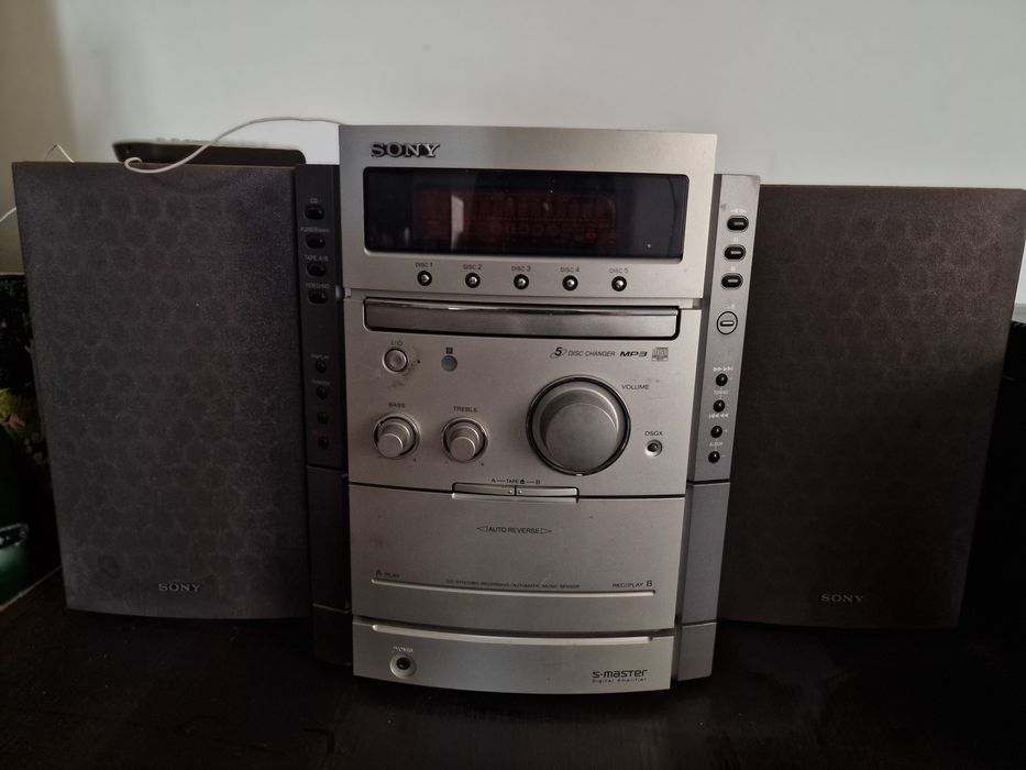 Музыкальный проигрыватель SONY S-Master