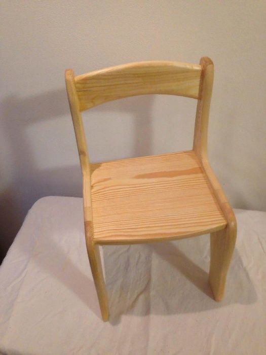 продам стульчик для детей.