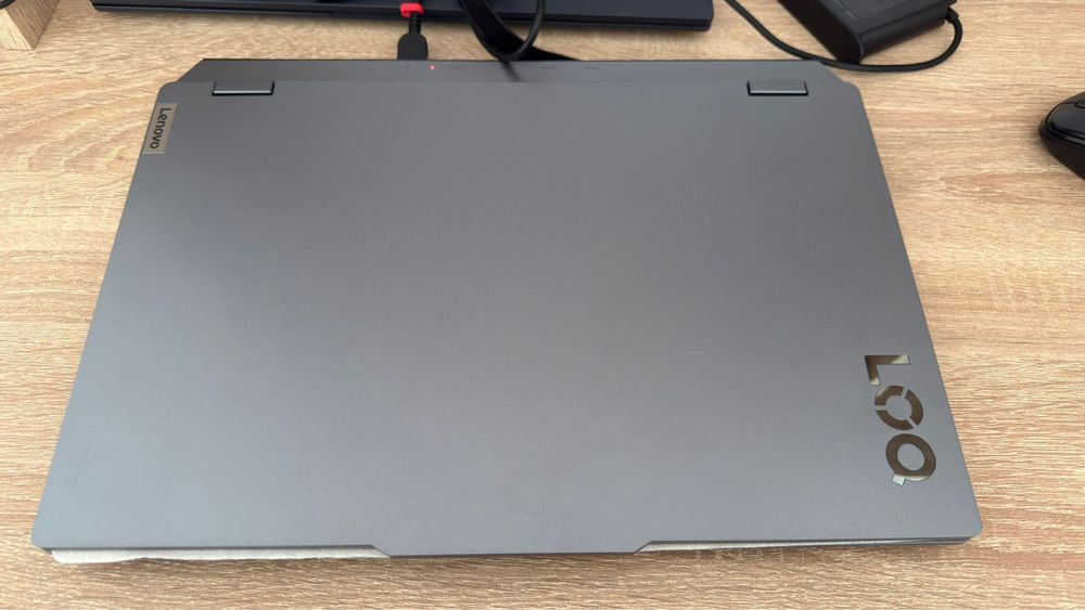 Vand Laptop nou