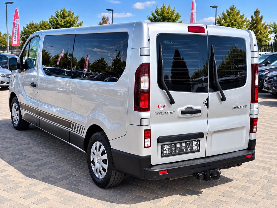 Renault Trafic 1.6 dci, e6, anul 2015, 9 locuri, Ac, Navi