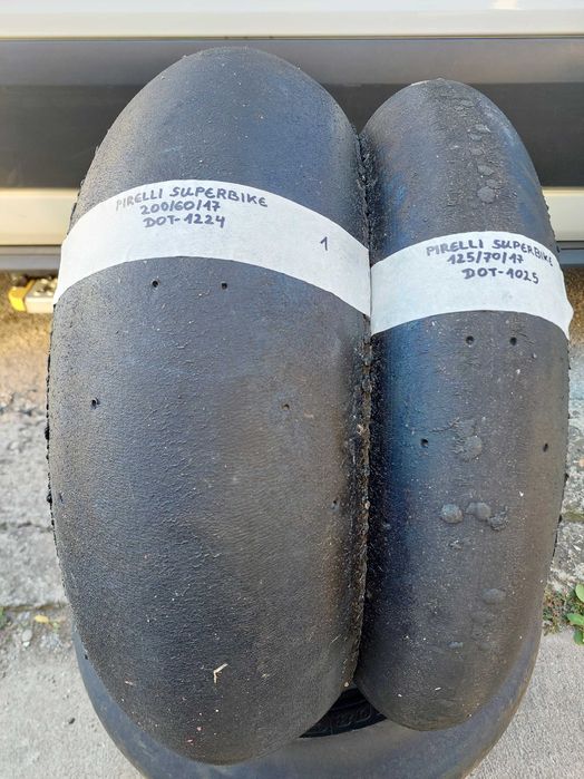 Сликове за мотор гуми за мотор  pirelli superbike,metzeler,dunlop kr,
