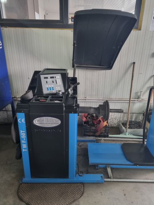 TWIN BUSH Echilibrat Camioane TWF50T