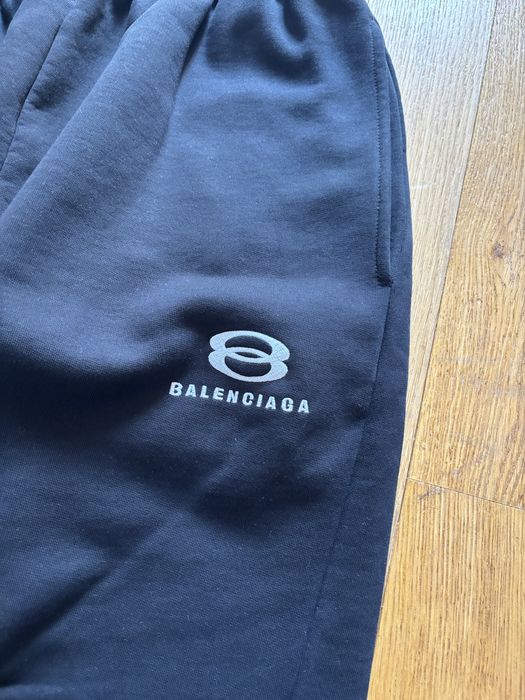 Pantaloni Balenciaga unity sweats