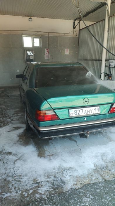 Продам Мерседес 124