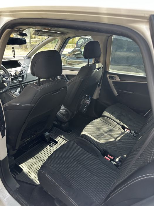 Продавам Citroën Grand C4 Picasso 2009 г.