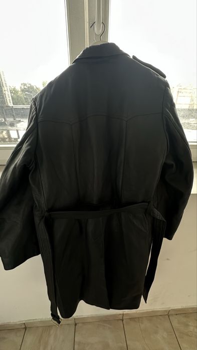 Haina de piele vintage originala romaneasca