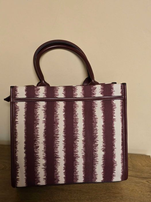 Dior прекрасна дамска чанта