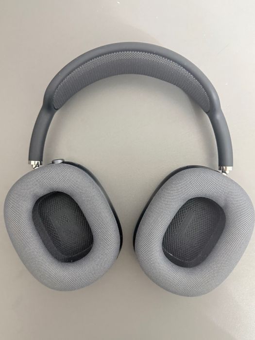 AirPods Max Midnight