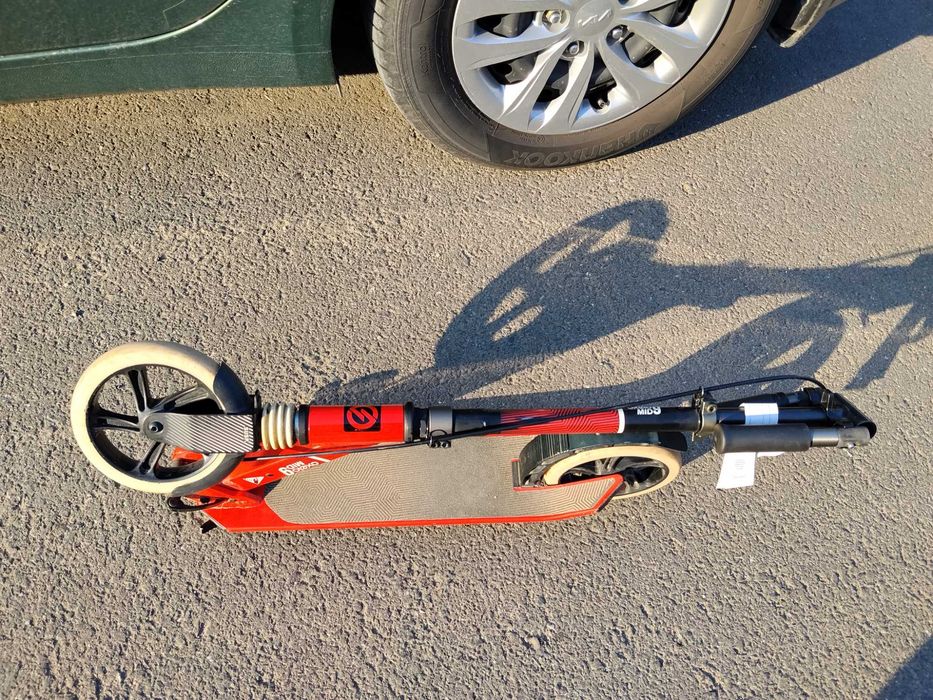 Trotinetă Oxelo Mid 9 Decathlon – Stare bună (Drumul Taberei)