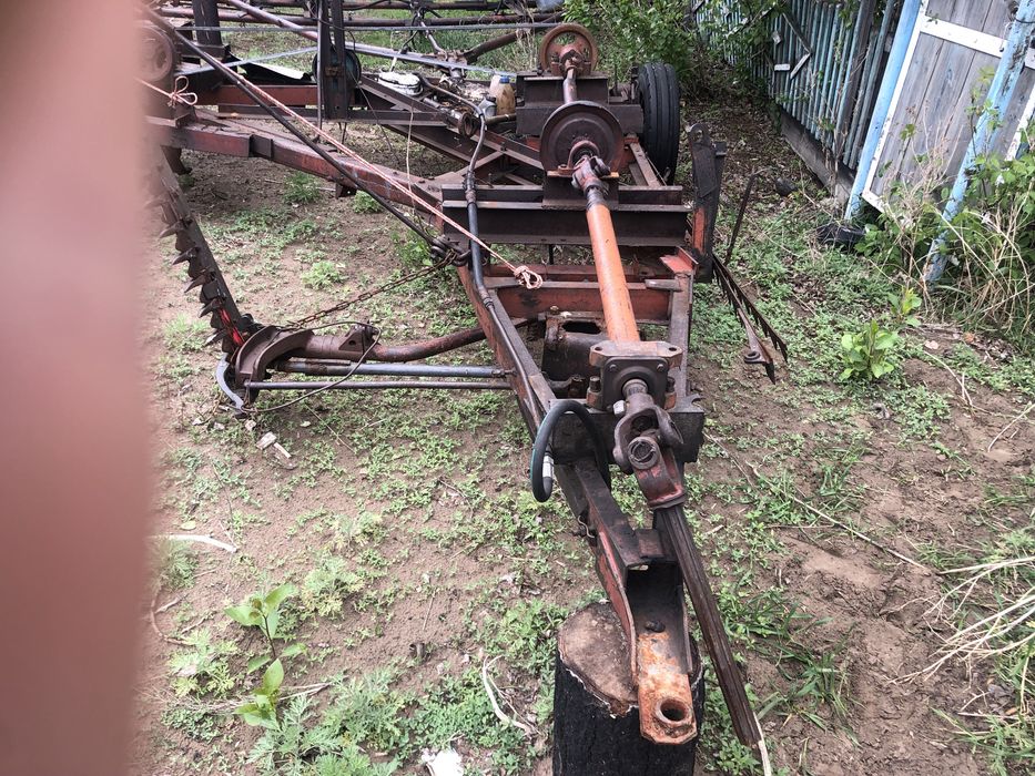 Продам трактор Т-25 вместе с косилкой