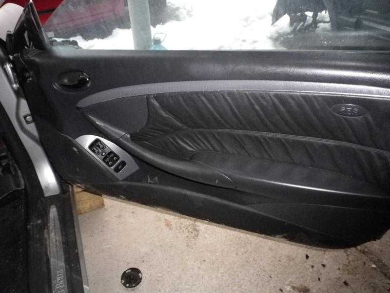 Мерцедес-Бенц CLK 270 2.7 CDI / Mercedes-Benz CLK 270 2.7 CDI на части