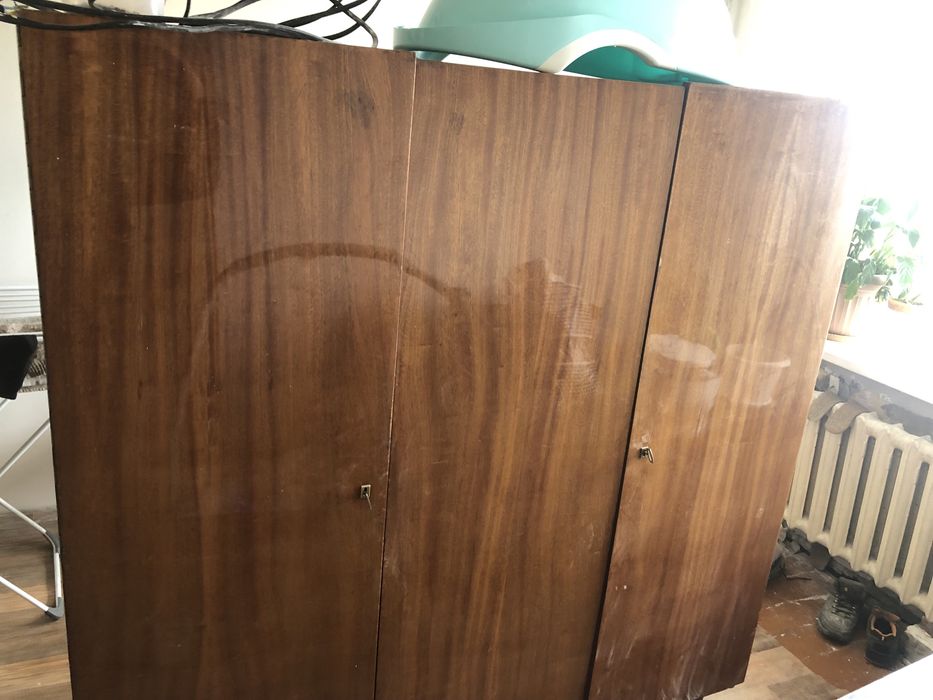 Продам Шкаф. Цена-50000