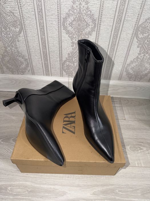 Ботильоны на осень и весна 10 000 тг всего