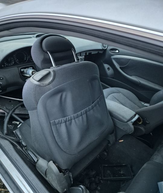 Oala portbagaj Mercedes-Benz CLK-Class C209/A209