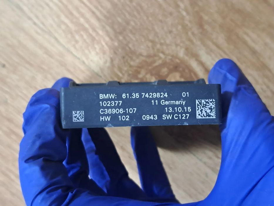 Senzor + cablu sistem deschidere portbagaj Smart Opener original BMW F40 F45 F32 F07 F06 G11 G14 F48 F39 F25 G02 M F98 G07