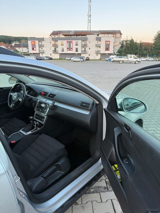 VOLKSWAGEN Passat 2010 — imagine 5