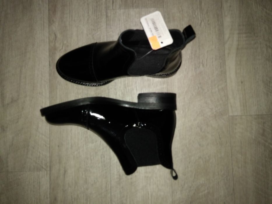 продам новые ботинки, размер 37