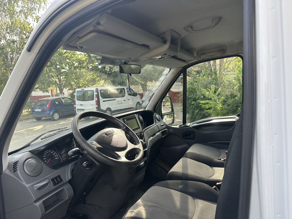 Iveco Daily 35C17, 3.0 - 170 Cai, An 2013 / Se conduce cu cat. B