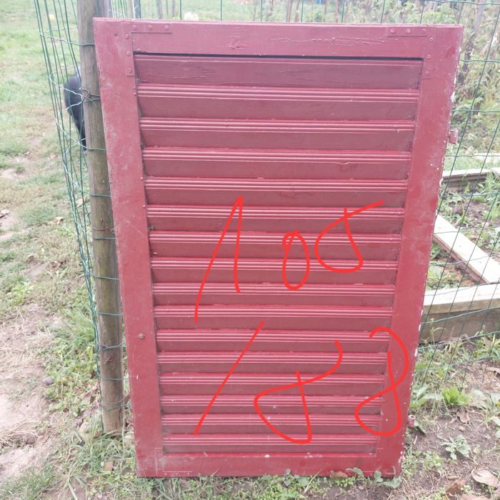 Vand obloane pentru ferestre